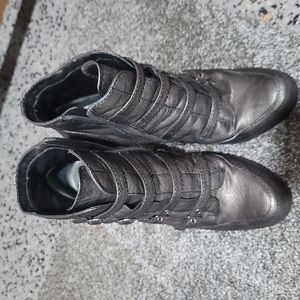 Nine West Platform Boots